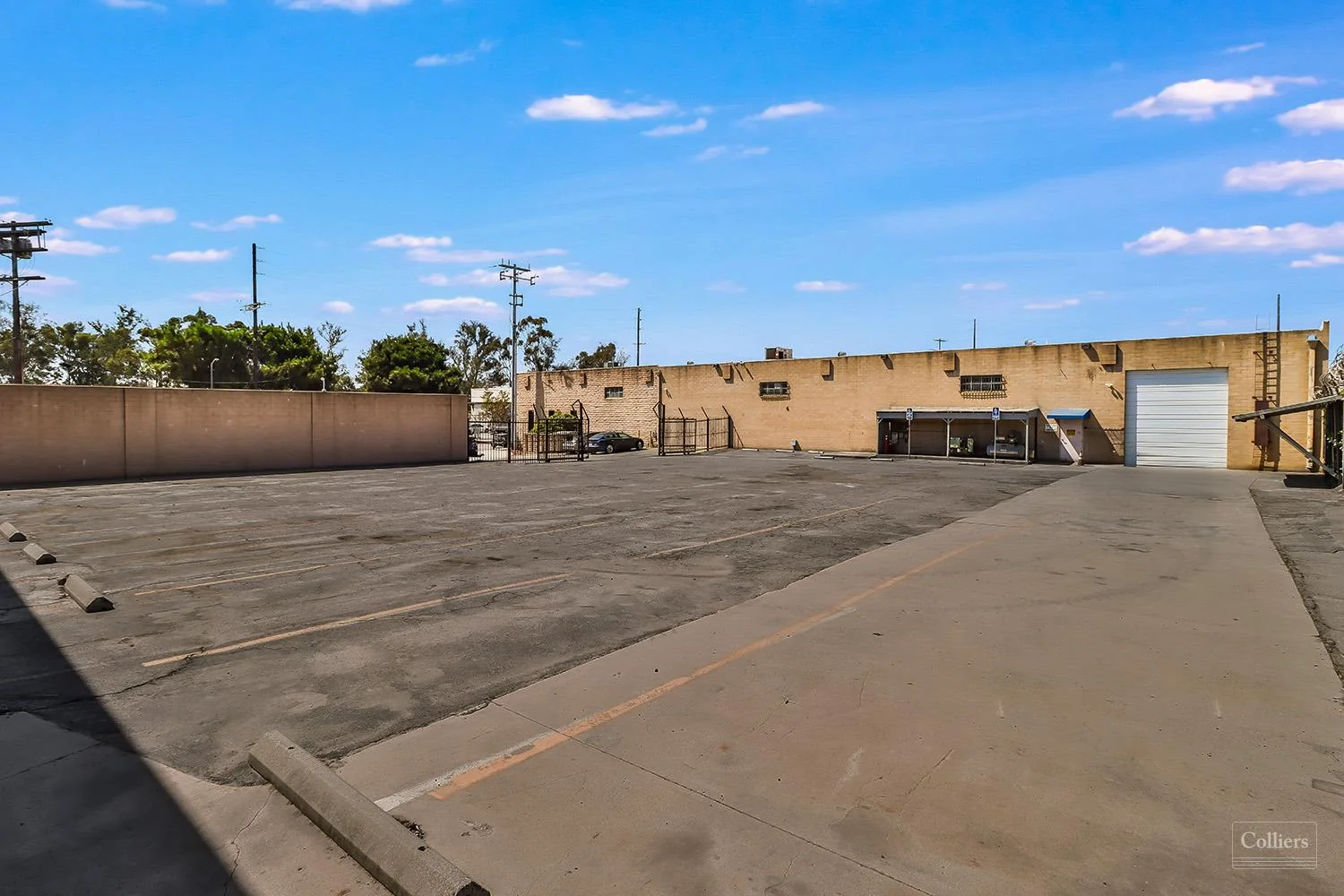 For Lease in Sun Valley: 15,405 SF Free-Standing… — Lease in Sun Valley, CA, photo 6 of 8