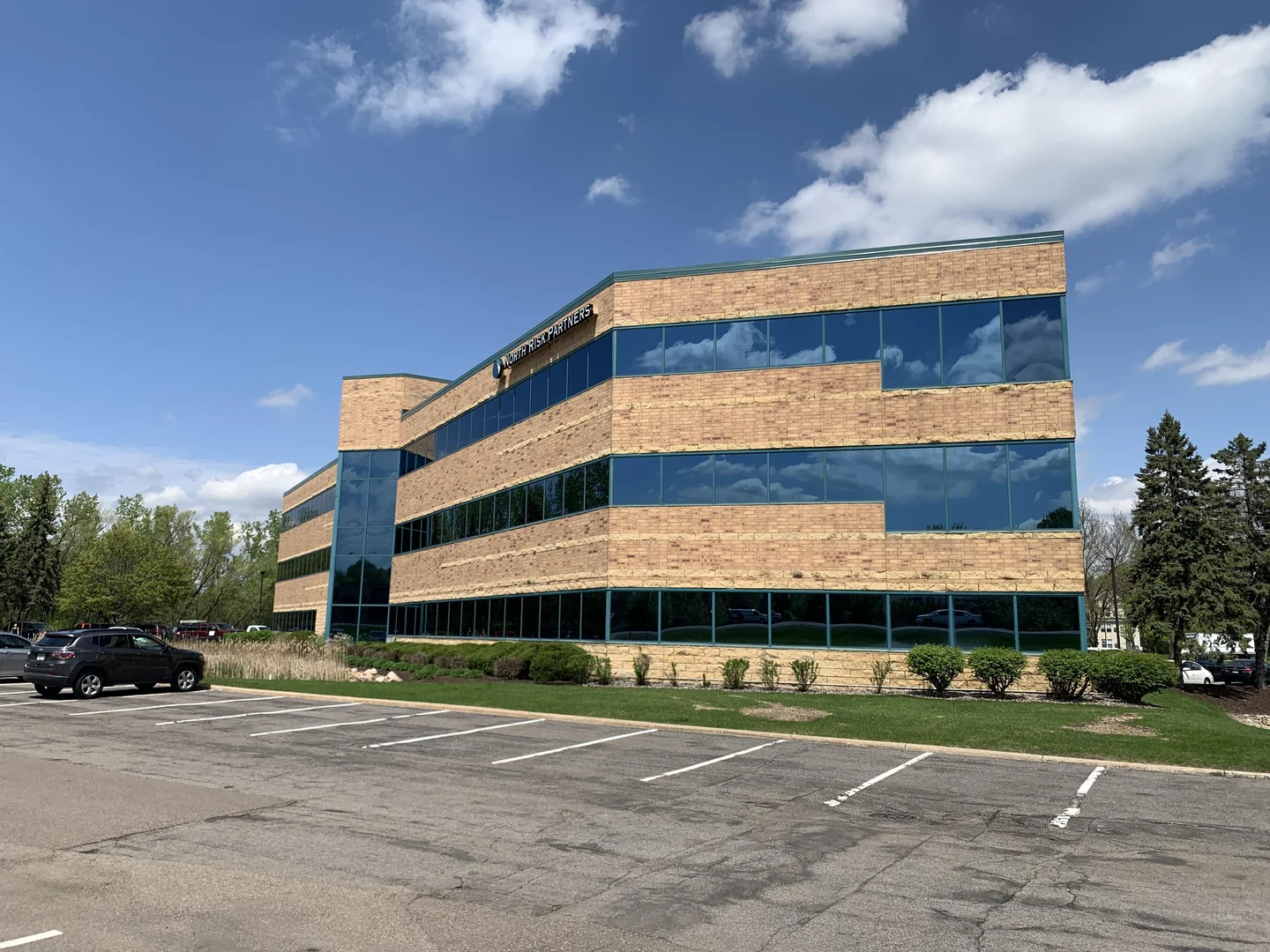 55 West | For Lease — Lease in Plymouth, MN, photo 1 of 8