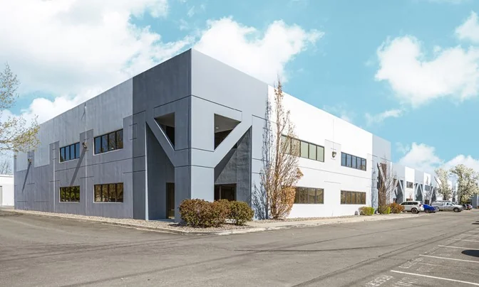 Reno Aircenter Building 8 - photo 3 - Reno, NV