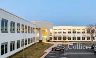 Meadows Office Center I — Lease in Addison, IL, photo 1 of 7