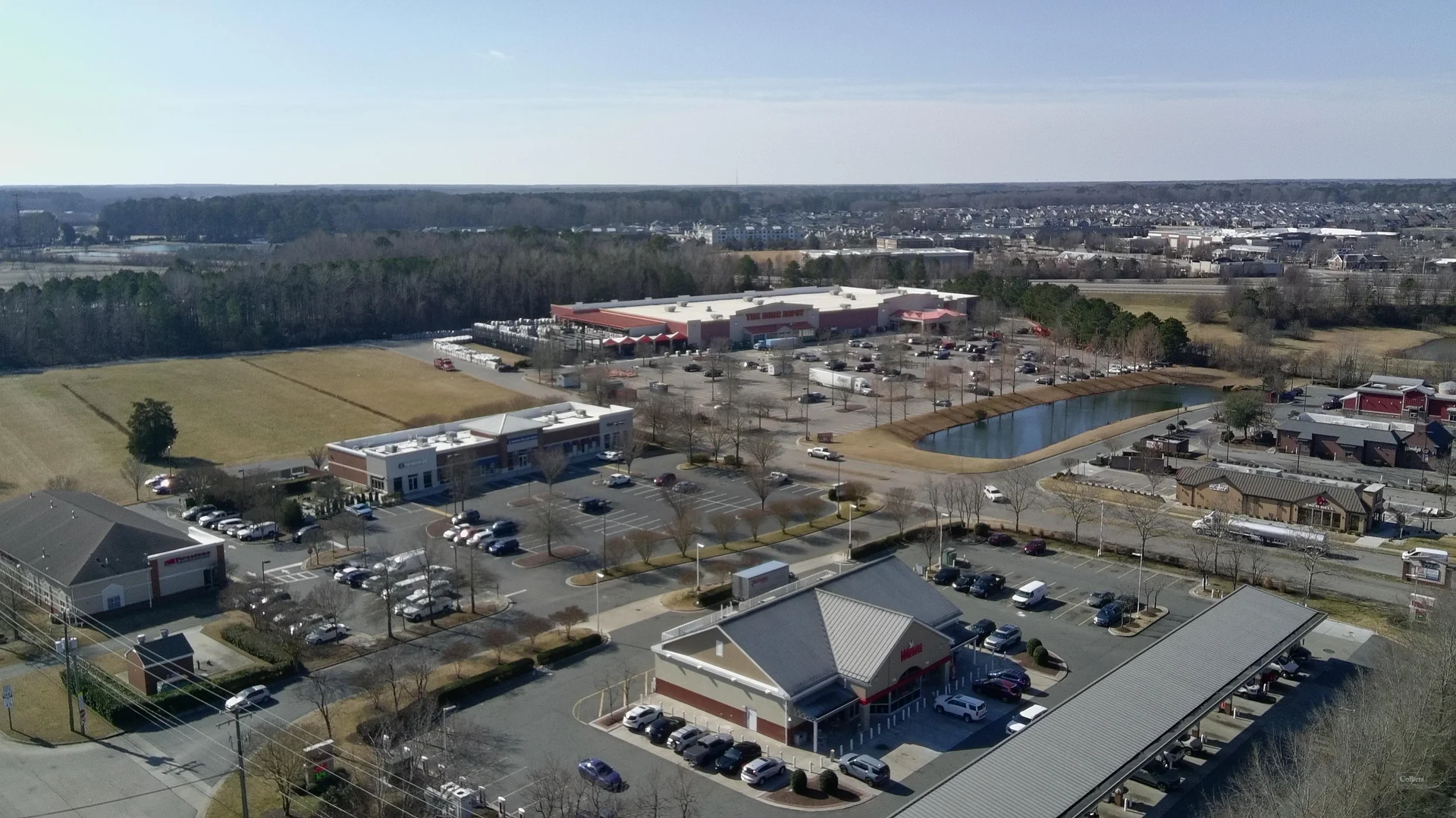 3,033 SF 2nd Generation Restaurant Endcap with Large… — Lease in Chesapeake, VA, photo 1 of 8