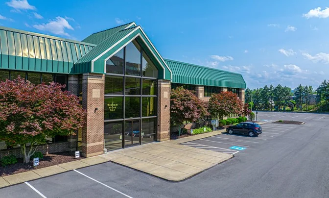 Quiet & Scenic Lakeside Office Space: Waterdam Plaza… — Lease in Canonsburg, PA, photo 7 of 8
