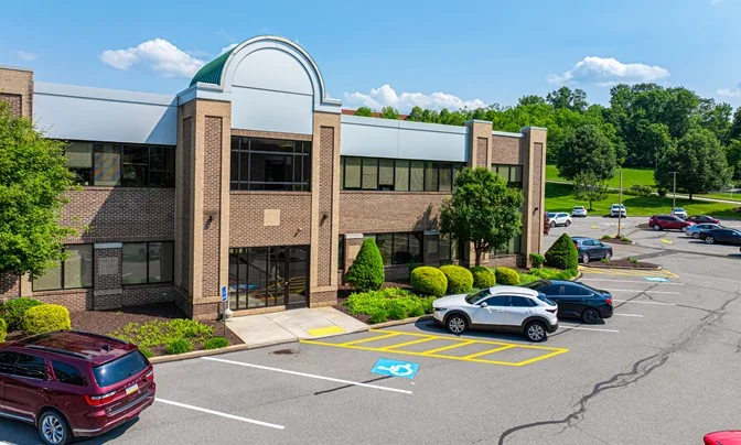 Quiet & Scenic Lakeside Office Space: Waterdam Plaza… — Lease in Canonsburg, PA, photo 8 of 8
