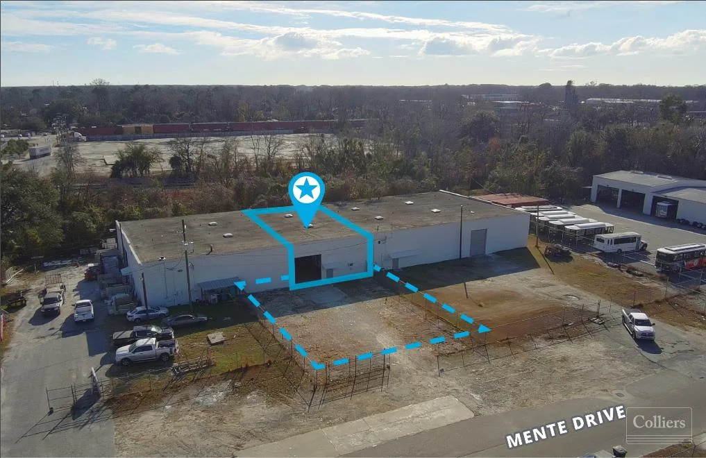 ±3,200 SF Warehouse Building with Office Space — Lease in Savannah, GA, photo 1 of 8