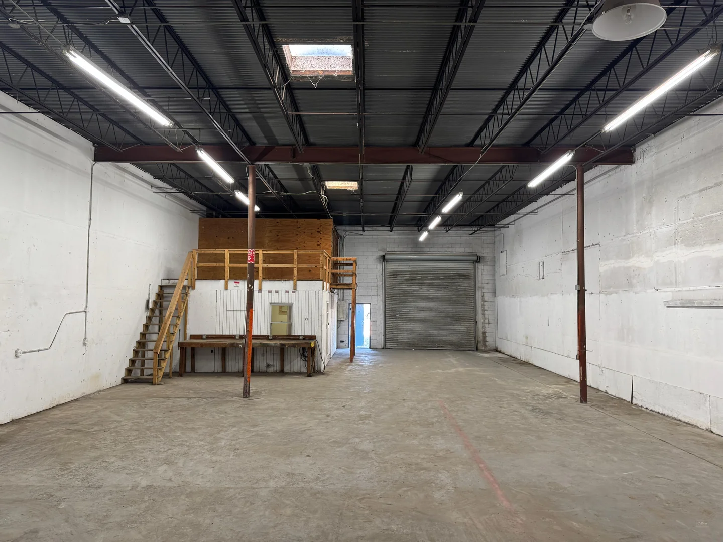 ±3,200 SF Warehouse Building with Office Space — Lease in Savannah, GA, photo 2 of 8