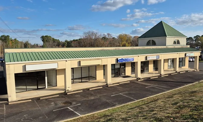 For Lease: 135 Section Line Rd, Hot Springs — Lease in Hot Springs, AR, photo 7 of 8