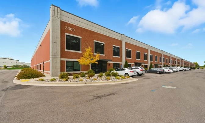 Industrial Flex Unit For Lease — Lease in Provo, UT, photo 2 of 8