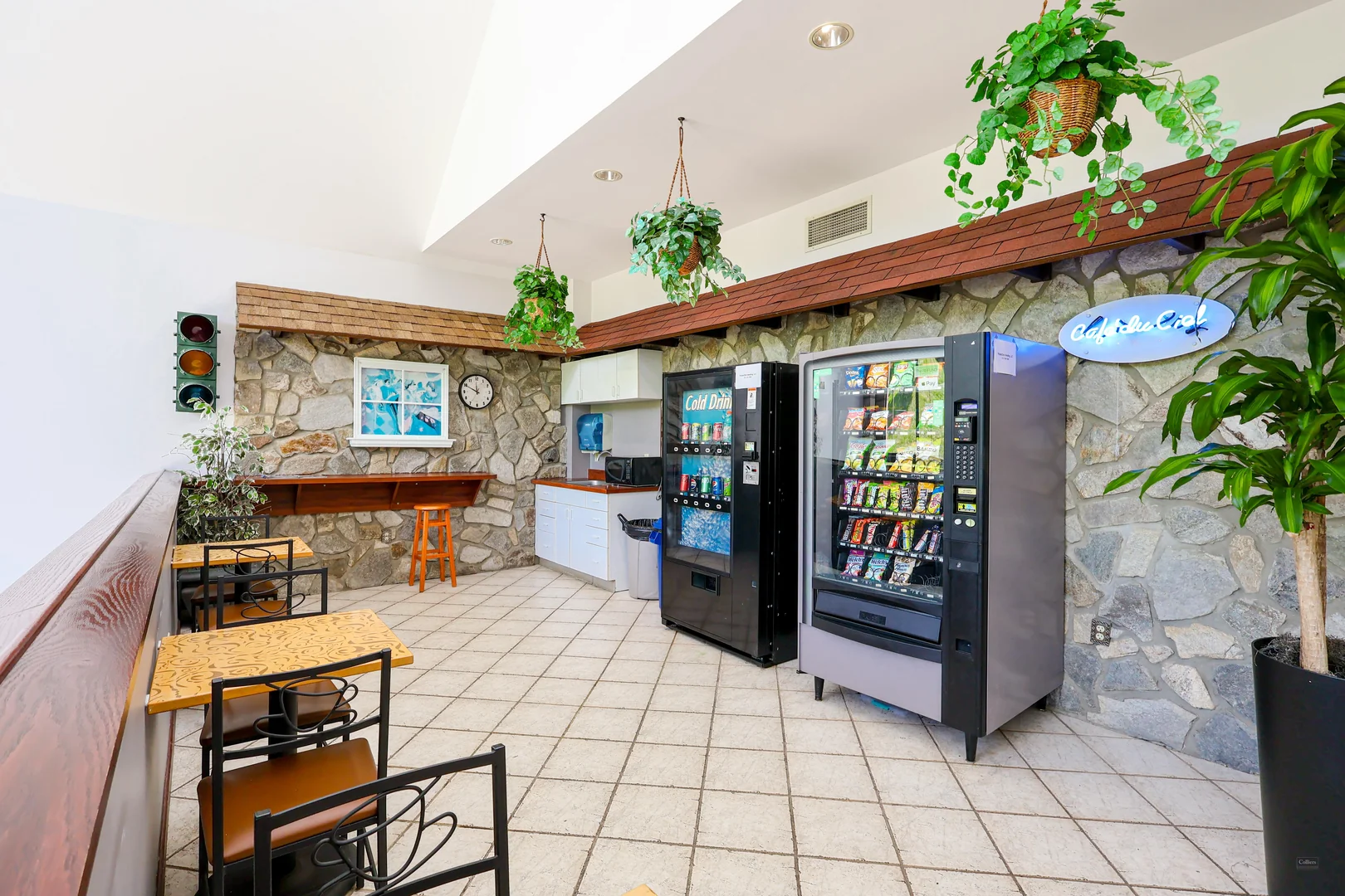 Office Availability just Steps Away from… — Lease in Canonsburg, PA, photo 8 of 8
