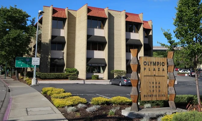 1600 SOUTH MAIN PLAZA - photo 4 - Suite 225, CA