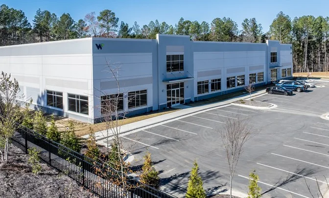 ±52,000 - 156,000 SF Warehouse Space Available — Lease in Durham, NC, photo 3 of 8
