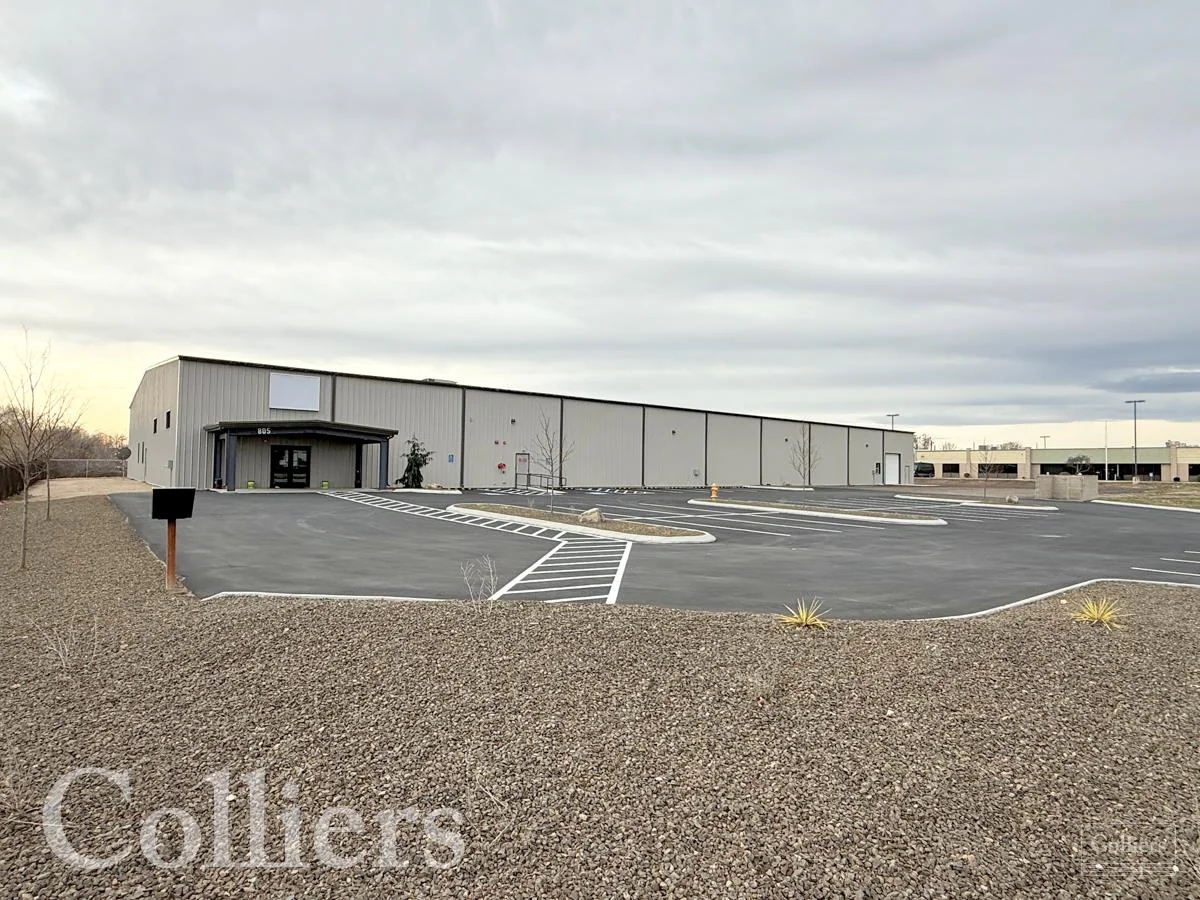 Industrial Building For Lease