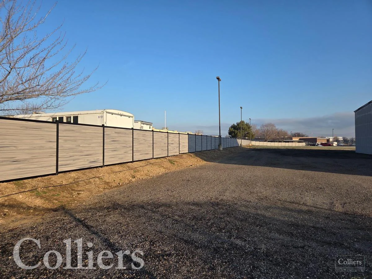 Industrial Building For Lease — Lease in Nampa, ID, photo 3 of 8