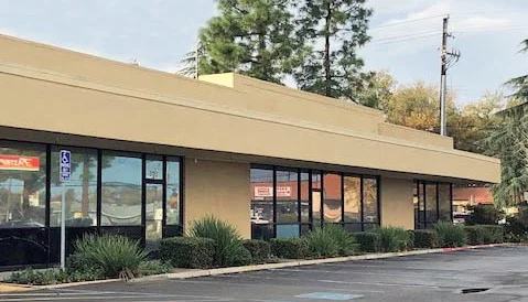 Peppertree Plaza — Lease in Fresno, CA, photo 6 of 8