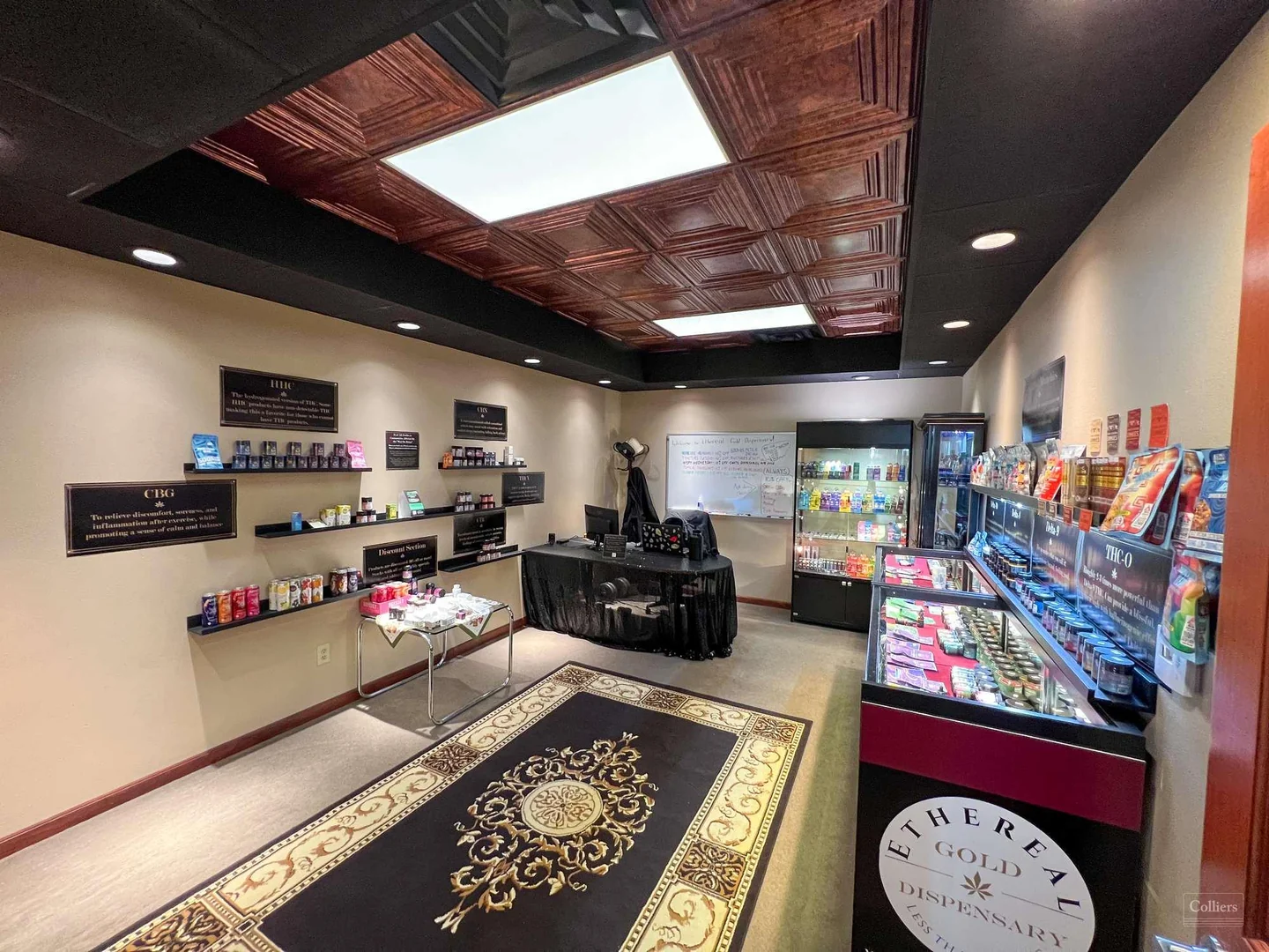 Retail/Office Space Available - photo 4 - Waukesha, WI