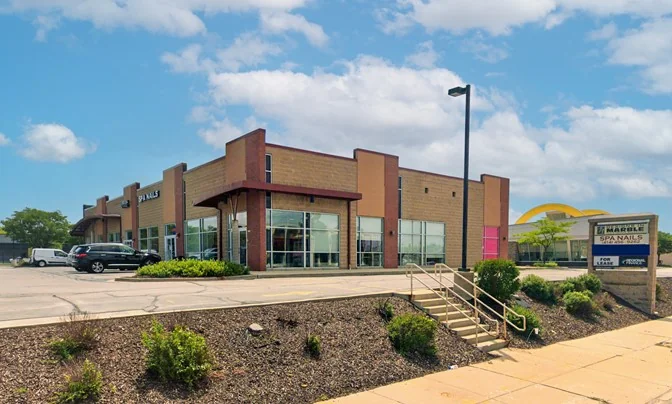 Shops At Highway 100 — Lease in West Allis, WI, photo 7 of 8