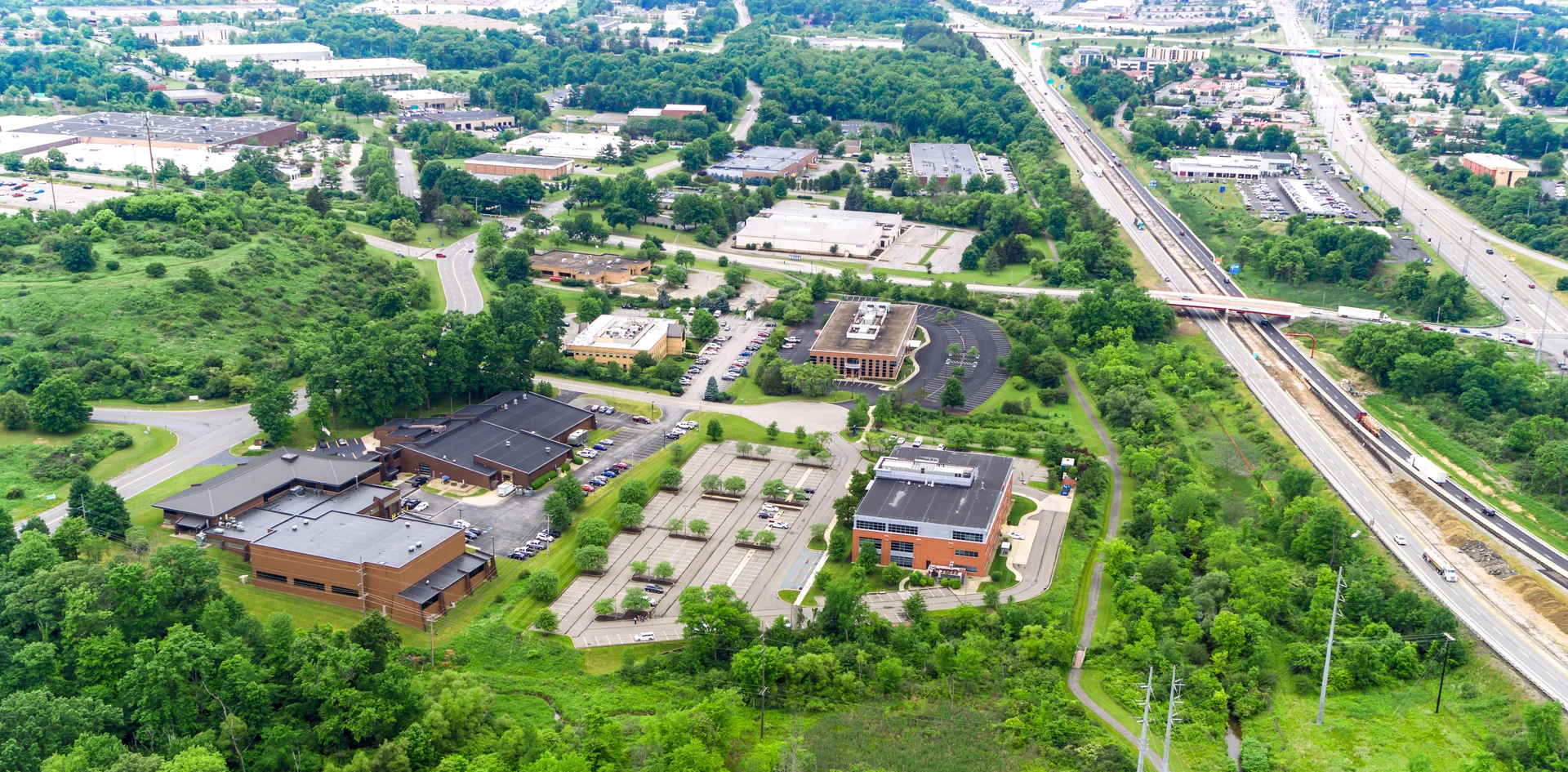 Full-Floor Availabilities in Thorn Hill Corporate… — Lease in Warrendale, PA, photo 2 of 8
