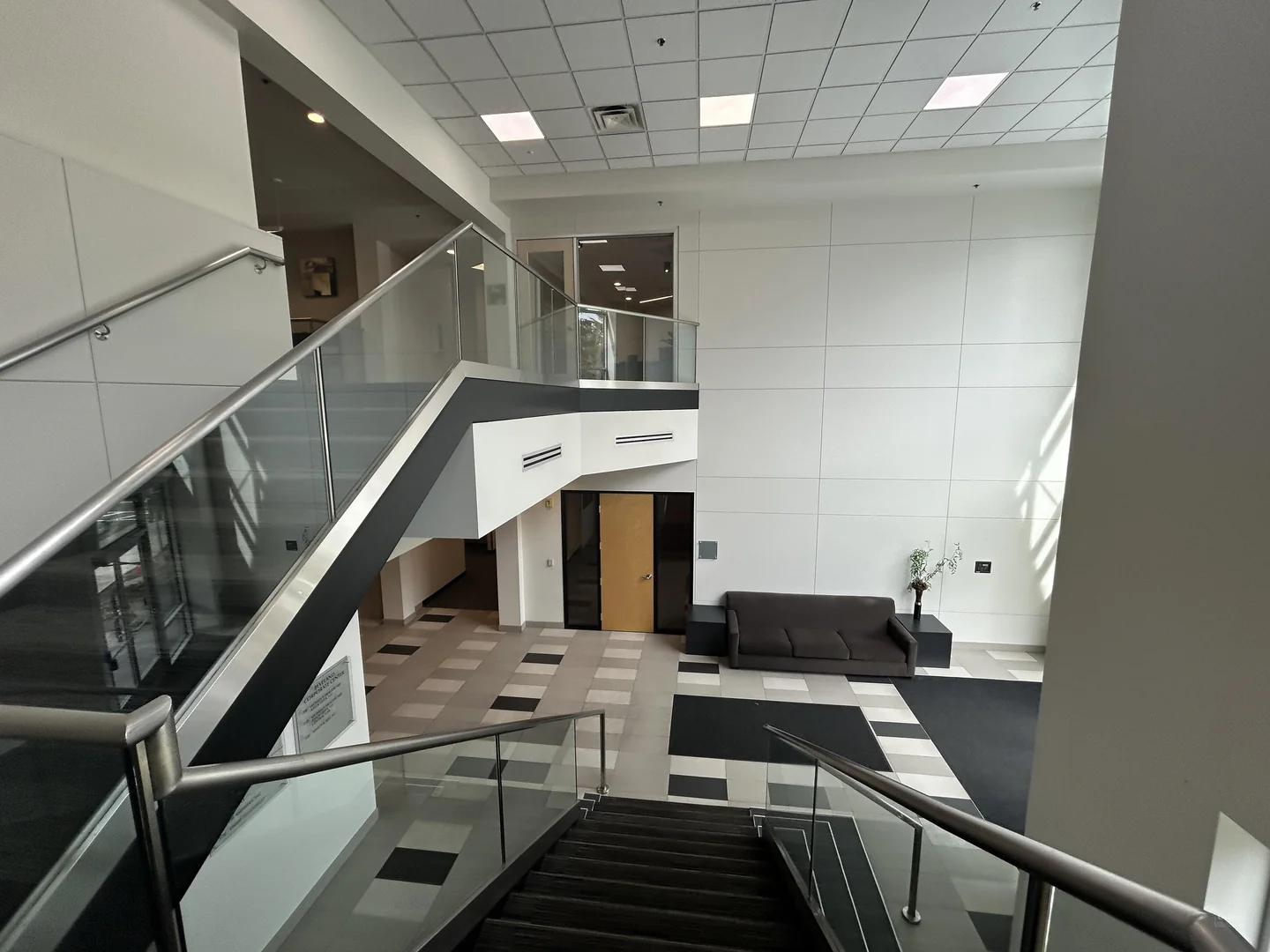 Beveland Corporate Center — Lease in Tigard, OR, photo 6 of 8