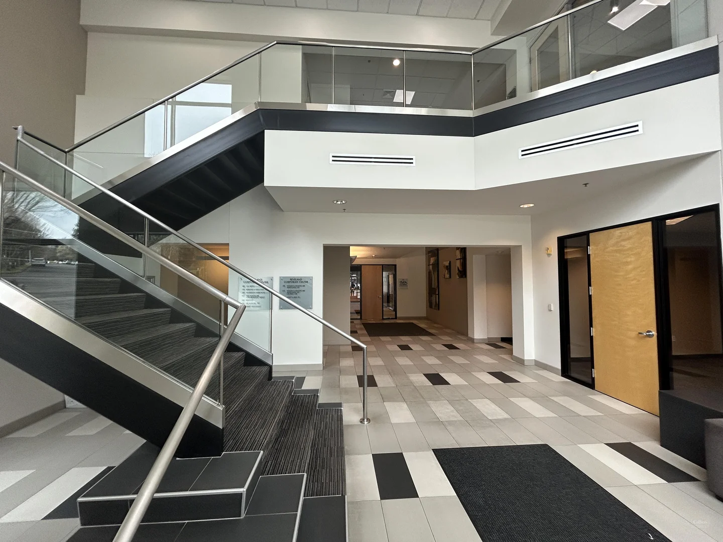 Beveland Corporate Center — Lease in Tigard, OR, photo 8 of 8
