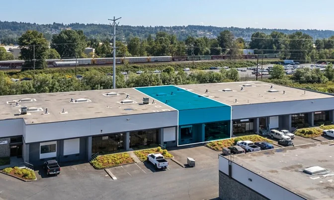 28,800 SF For Lease — Lease in Tukwila, WA, photo 3 of 8
