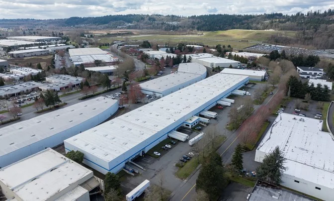 28,800 SF For Lease — Lease in Tukwila, WA, photo 4 of 8