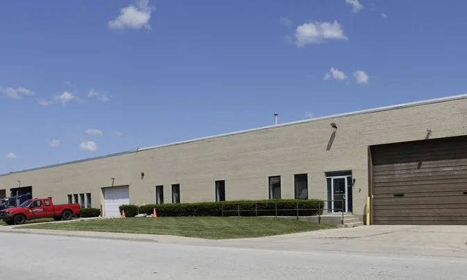 6,235 SF Available for Lease in Des Plaines — Lease in Des Plaines, IL, photo 4 of 8