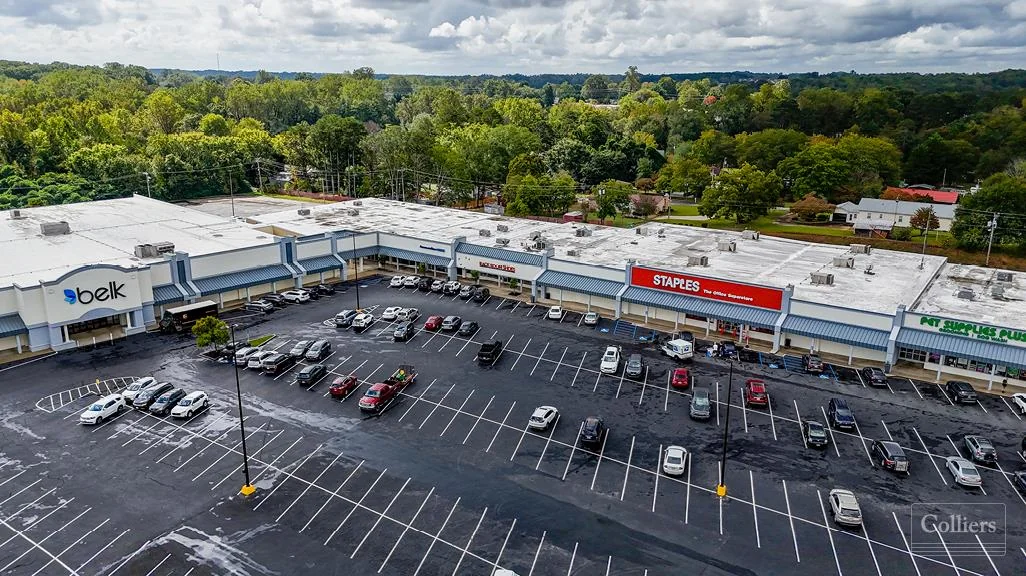 Retail Outparcel and Junior Box Availabilities in… — Lease in Easley, SC, photo 3 of 8