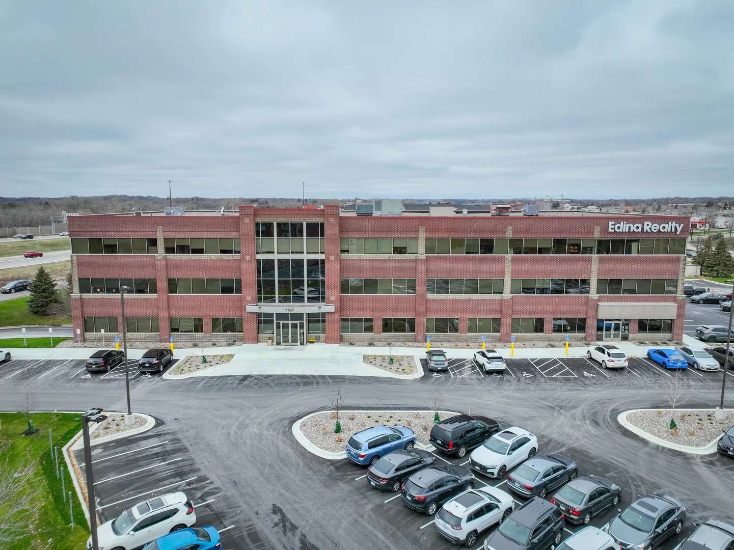 Medical Office Space For Lease in Maple Grove