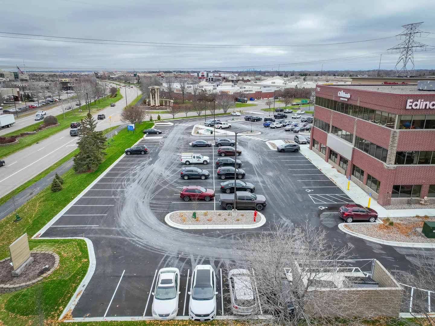 Medical Office Space For Lease in Maple Grove — Lease in Maple Grove, MN, photo 3 of 8