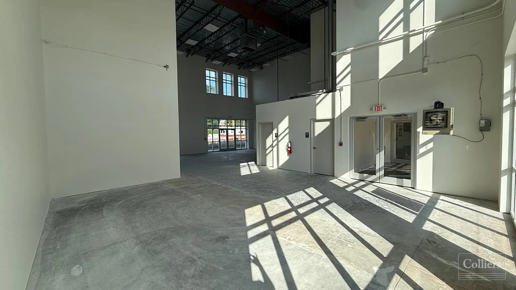 Retail / Office Space at Main and Pine Street… — Lease in Spartanburg, SC, photo 5 of 8