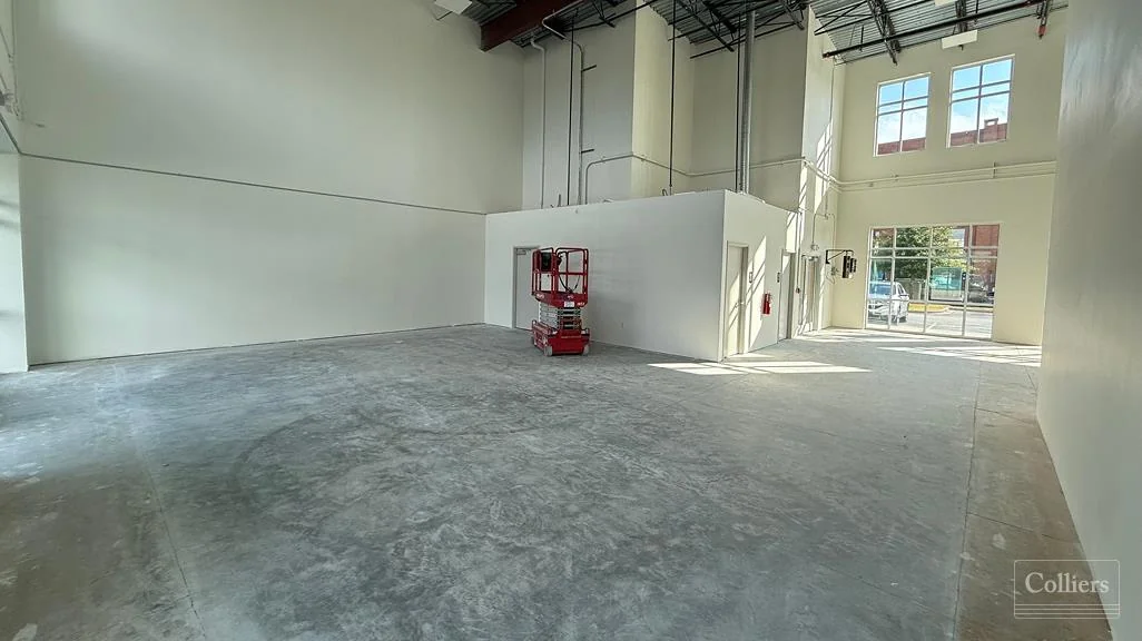 Retail / Office Space at Main and Pine Street… — Lease in Spartanburg, SC, photo 6 of 8
