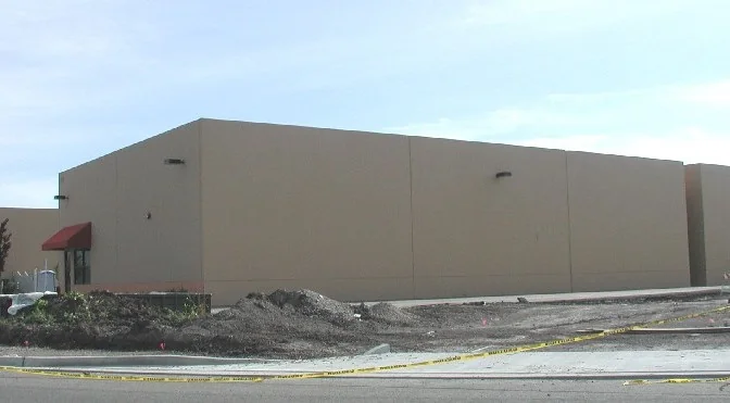 MASSIE INDUSTRIAL PARK — Lease in Stockton, CA, photo 2 of 8