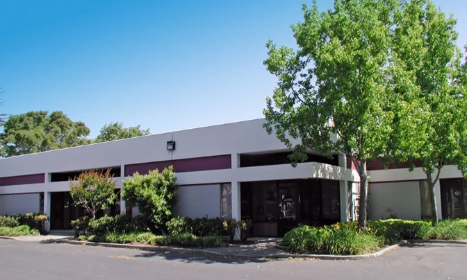 ALVARADO BUSINESS PARK — Lease in Union City, CA, photo 4 of 8