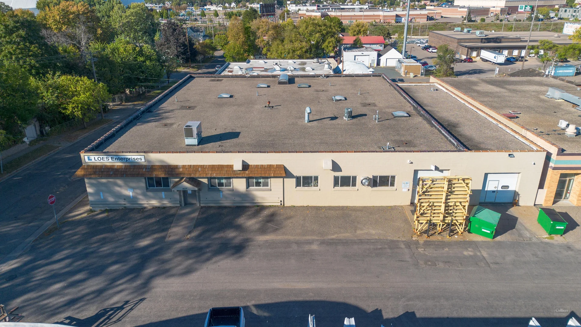 17,042 SF Industrial Building For Sale or Lease — Lease in St Paul, MN, photo 1 of 8