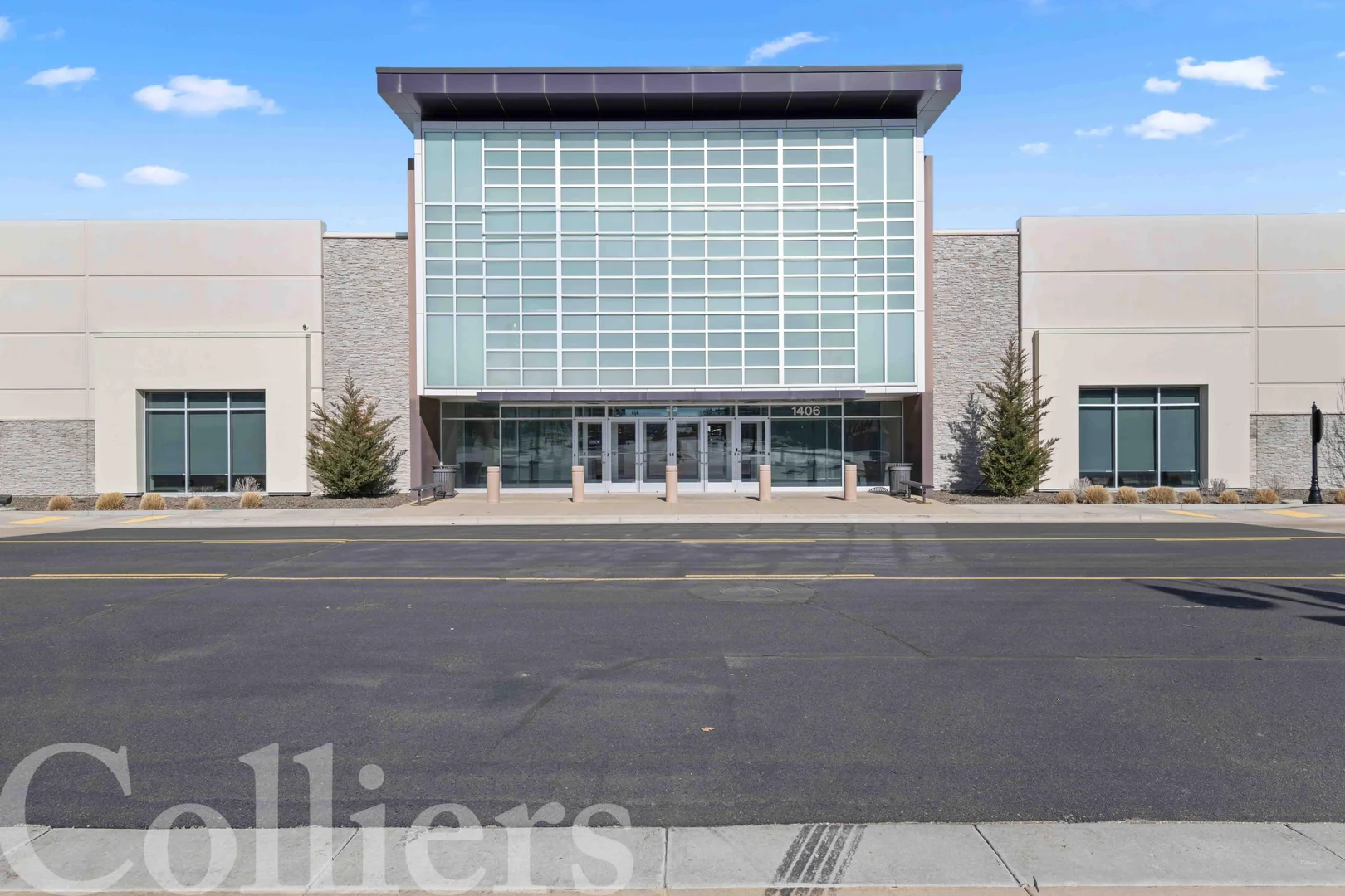 Nampa Gateway Shopping Center | 1406 N Galleria Dr. — Lease in Nampa, ID, photo 2 of 8