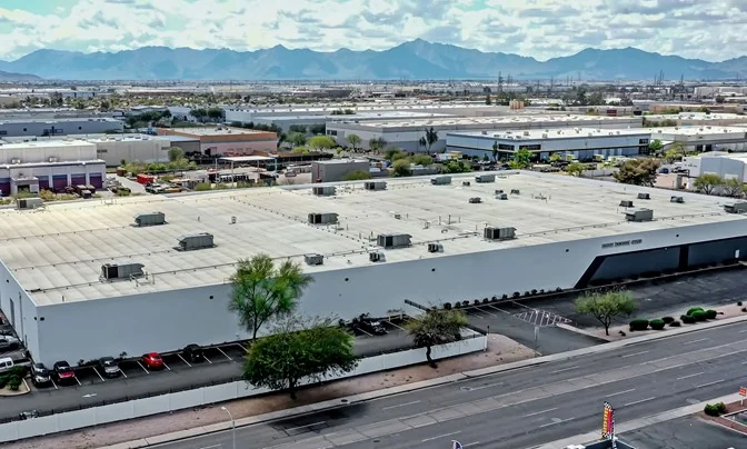 Industrial-Warehouse Building for Sale or Lease in… — Lease in Tolleson, AZ, photo 4 of 8