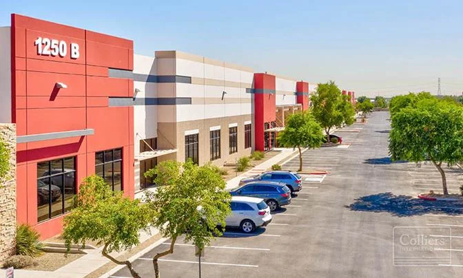 Industrial-Warehouse Building for Sale or Lease in… — Lease in Tolleson, AZ, photo 8 of 8