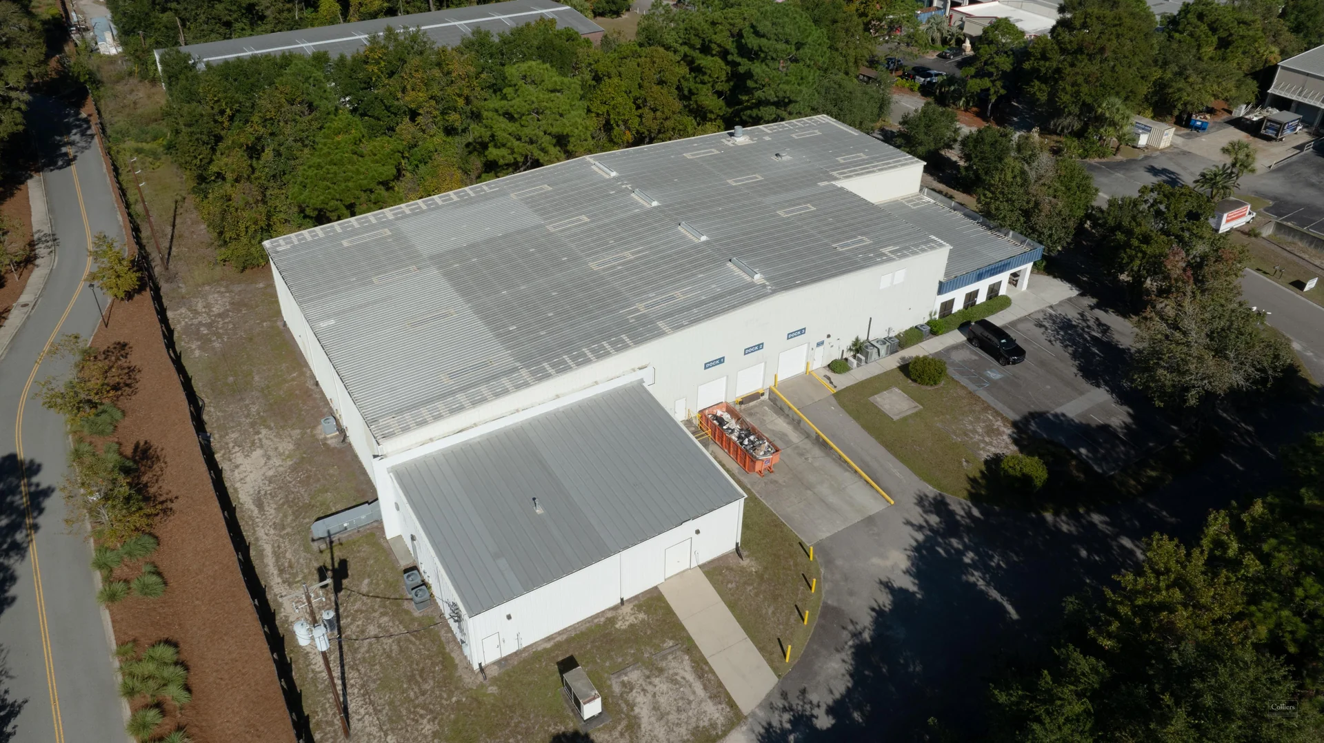 Functional Industrial Facility with Expansion Potential - photo 2 - Wando, SC