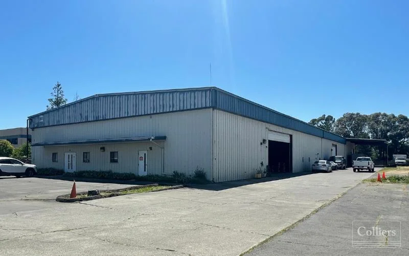 LIGHT INDUSTRIAL BUILDING FOR LEASE AND SALE — Lease in San Leandro, CA, photo 1 of 8