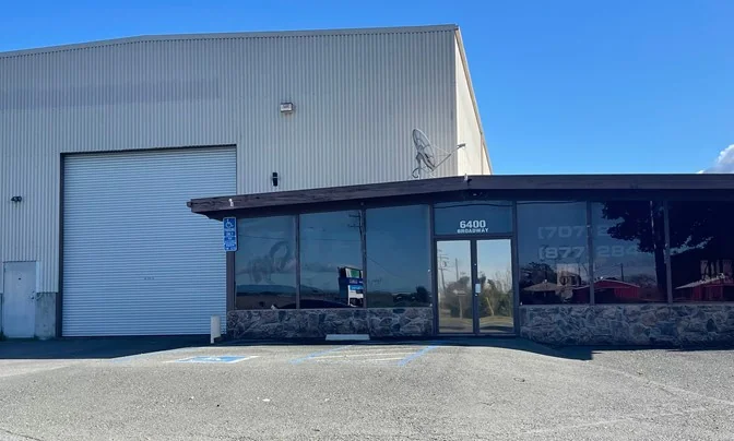 LIGHT INDUSTRIAL BUILDING FOR LEASE AND SALE — Lease in San Leandro, CA, photo 2 of 8