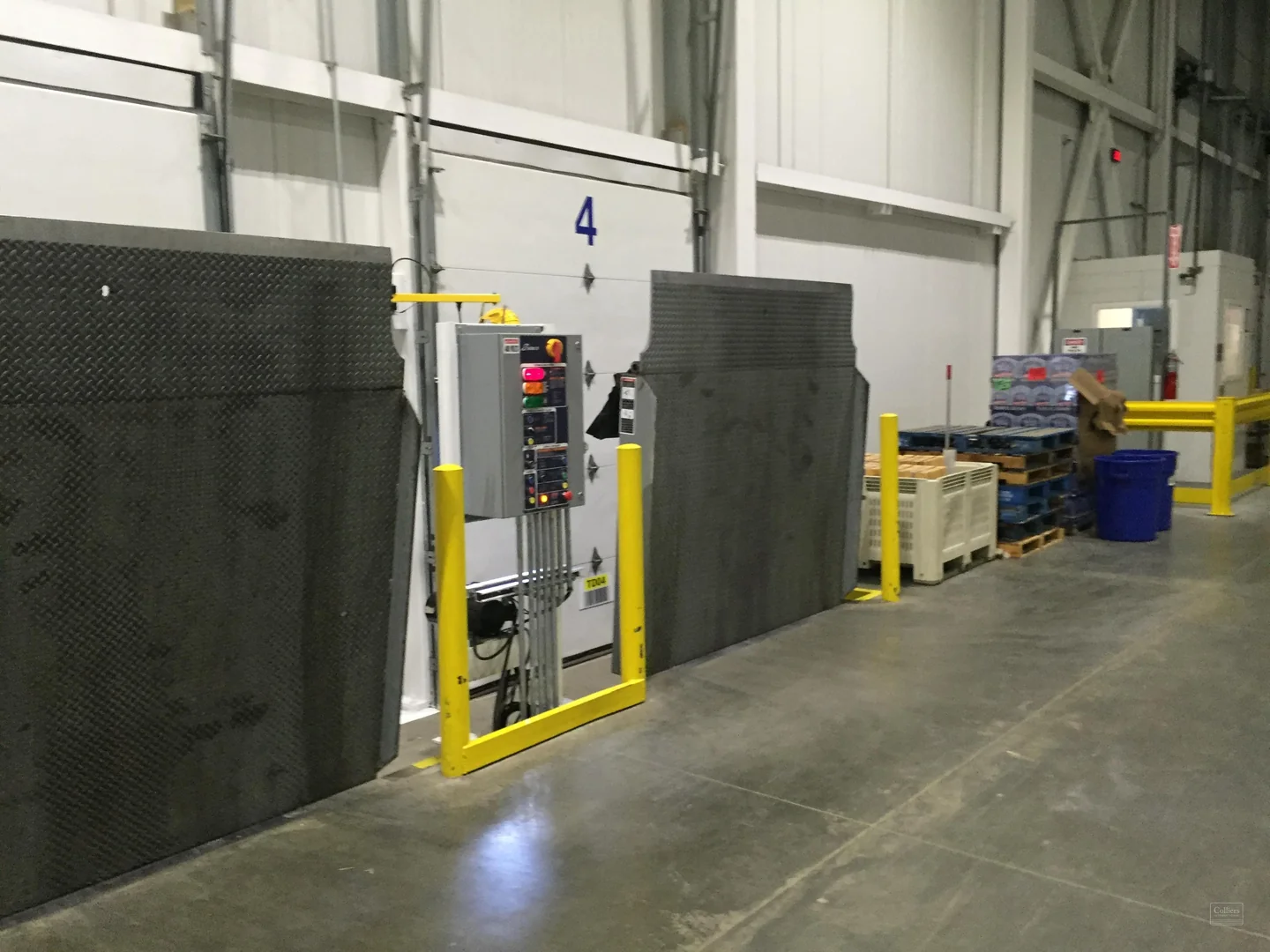Rail Served Freezer/Cold Storage Facility — Lease in Delano, CA, photo 3 of 8