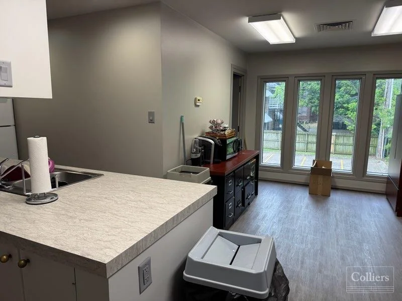 For Sale or Lease: Freestanding Office Building — Lease in Little Rock, AR, photo 5 of 8