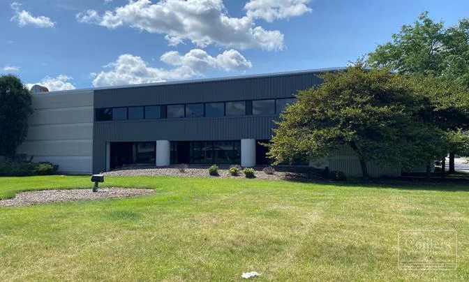 Single Tenant Industrial Building Available — Lease in Glendale, WI, photo 7 of 8