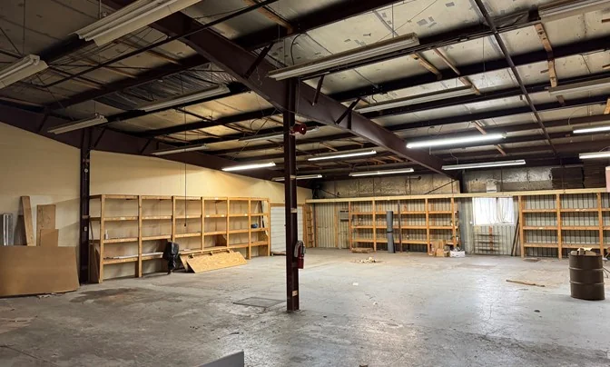 +/- 25,000 - 111,652 SF Available For Sale and Lease — Lease in Brown Deer, WI, photo 5 of 8