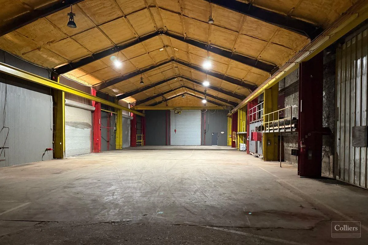 For Sale or Lease I ±14,000 SF Industrial Building ±0.844 Acres - photo 6 - Port Arthur, TX