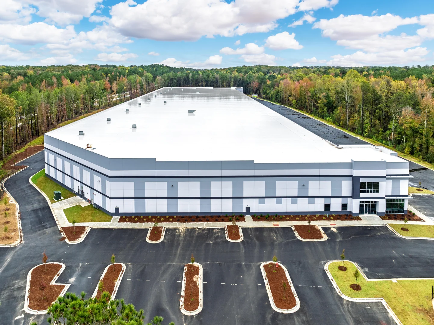 Westlake 5950 | 346,850 SF Available — Lease in Atlanta, GA, photo 2 of 8