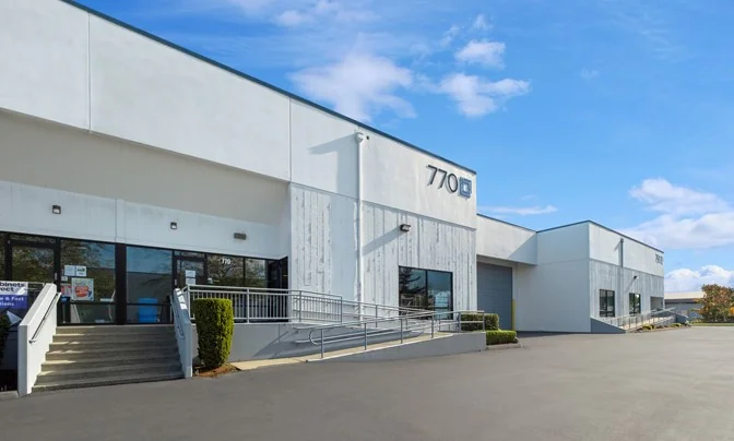 104,350 SF For Sale or Lease - Divisible — Lease in Renton, WA, photo 6 of 8