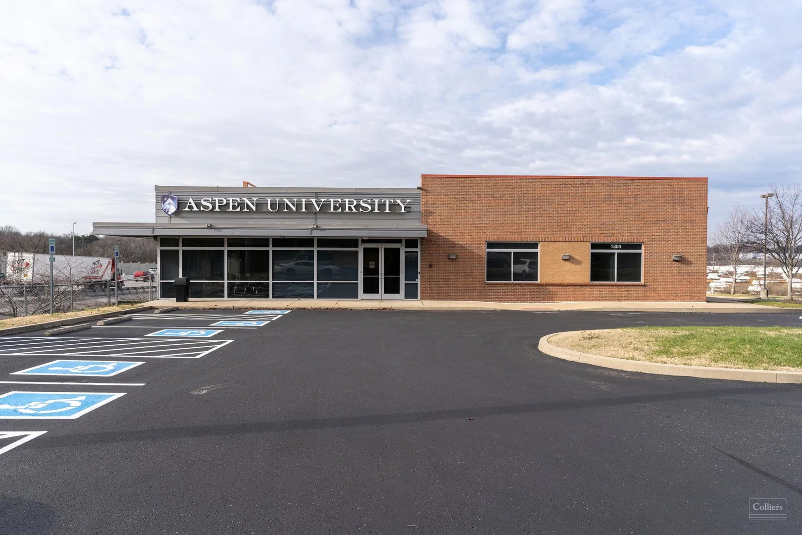 20,000 Square Feet of Highly Visible Sublease Office Space