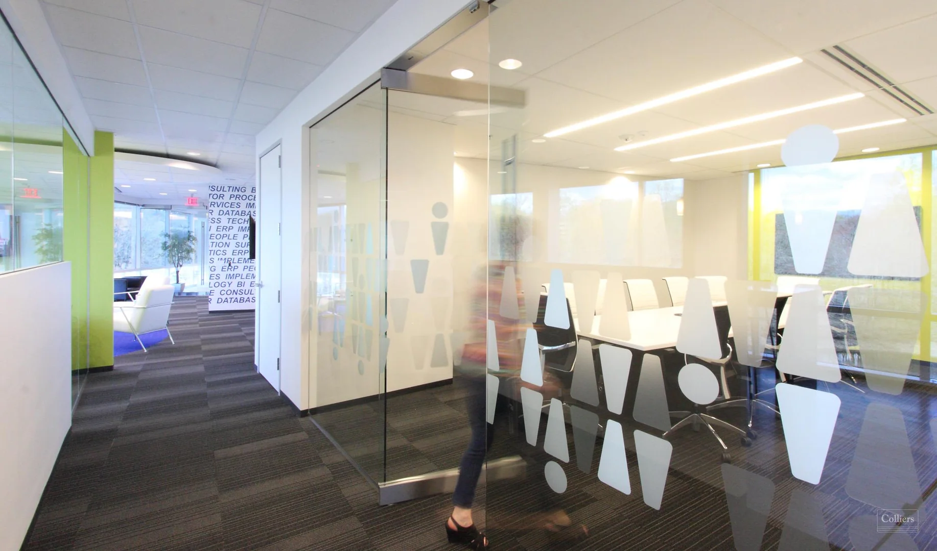 Building Signage Opportunity on Toll Rd in Reston! — Lease in Reston, VA, photo 7 of 8