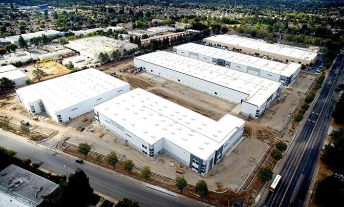 DOWE BUSINESS PARK PHASE II — Lease in Union City, CA, photo 2 of 8