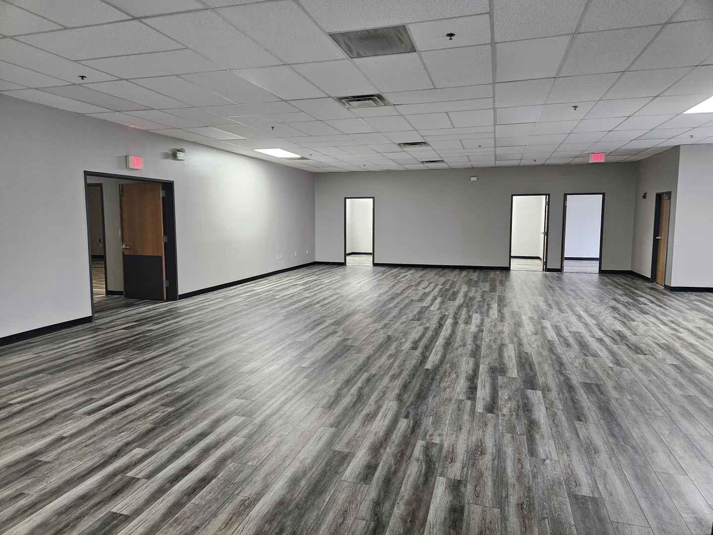 11630 Mosteller Rd — Lease in Sharonville, OH, photo 4 of 8